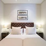 Niza La Concha - IB. Apartments